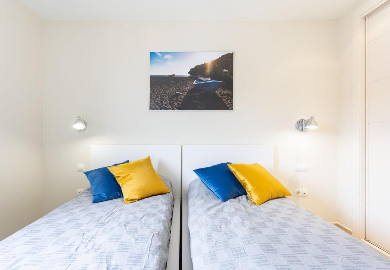 Sunny Castillo Apartment Costa De Antigua Exteriér fotografie